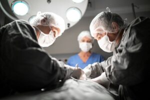 Skandal u Gornjoj Austriji: Novac poreznika za estetsku operaciju izaziva bes!