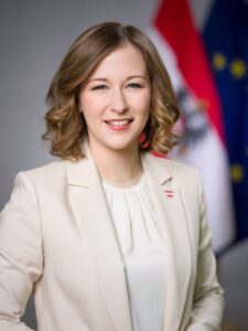 Do 250 evra: EU putovanja za đake i šegrte