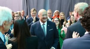 Govor kancelara Stockera: Kritike FPÖ, SPÖ i Neosa