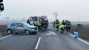 Frontalkollision kod Stollhofena: Vozač izvučen iz olupine