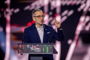 FPÖ jači od sve tri vladajuće stranke zajedno
