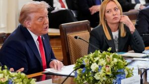 Zabrana prilaska neophodna: Trump ismeva Meloni